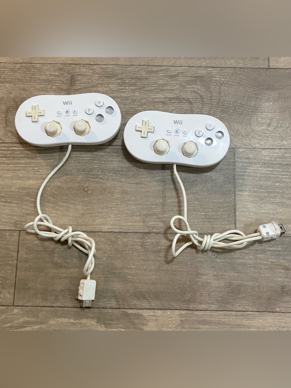 Nintendo Wii classic controller bundle